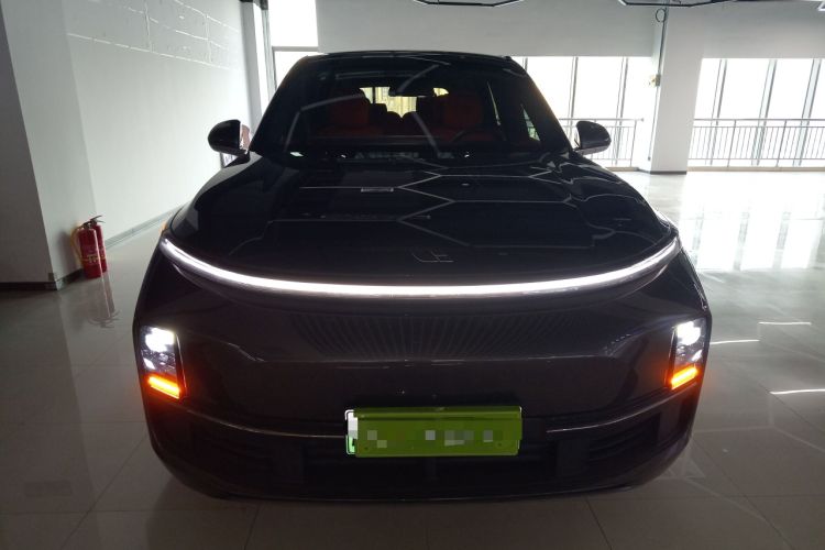 Used Li Auto L8 2023 Pro Model
