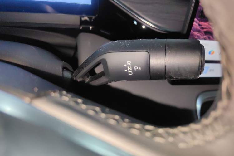 Used Geely Galaxy L6 2025 EM-i 140km Starship Edition