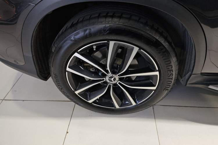 Used Mercedes-Benz GLC 2022 Second Facelift GLC 260 L 4MATIC Luxury Edition
