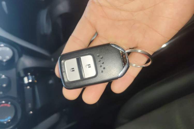 Used Honda XR-V 2017 1.8L EXi CVT Comfort Version
