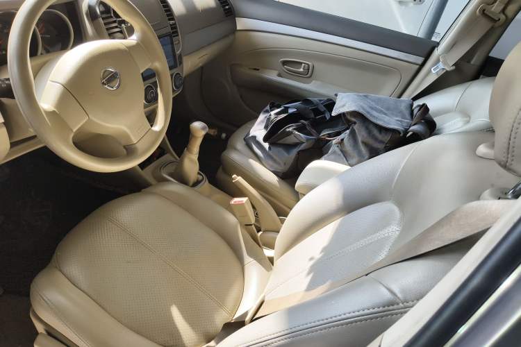 Used Nissan Sylphy 2012 Classic 1.6XE Manual Comfort Edition
