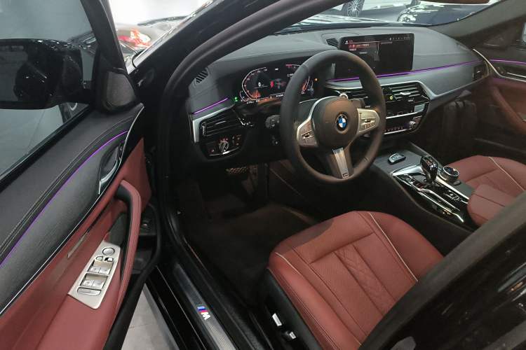 Used BMW 5 Series 2023 Restyled 530Li Leading Edition M Sport Package
