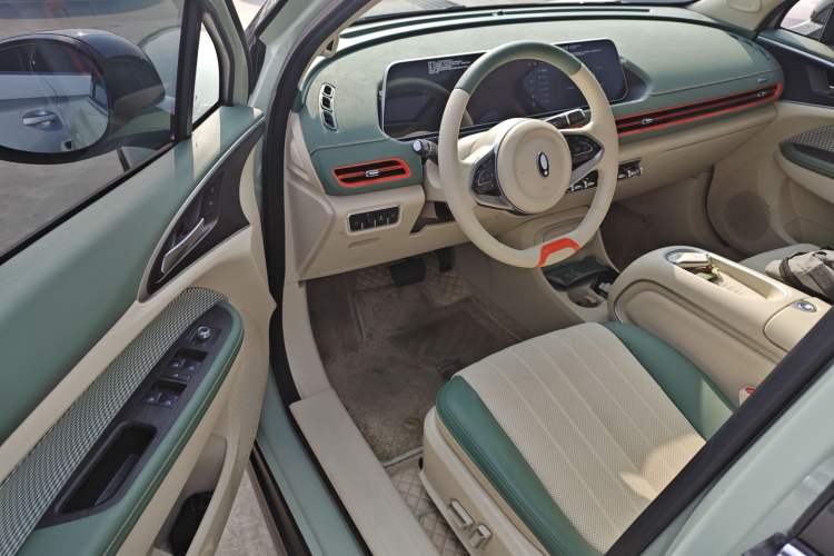 Used ORA Good Cat 2024 401 km Range Luxury Version 135 kW