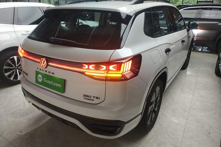 Used Volkswagen Tayron 2023 Revised Version 380TSI All-Wheel Drive R-Line High-Energy Edition
