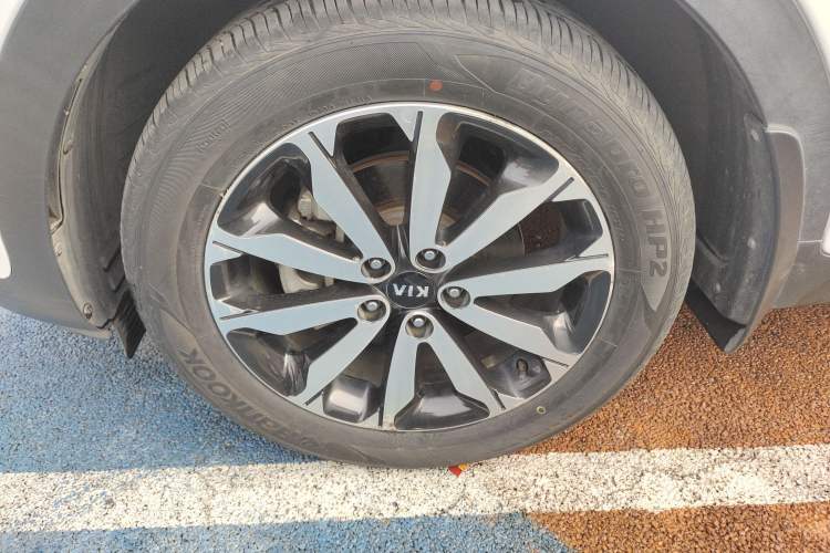 Used Kia KX5 2016 1.6T Automatic Two-Wheel Drive DLX