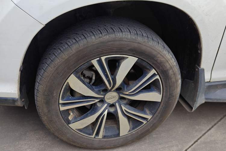 Used BYD S7 2017 2.0T Automatic Prestige Edition
