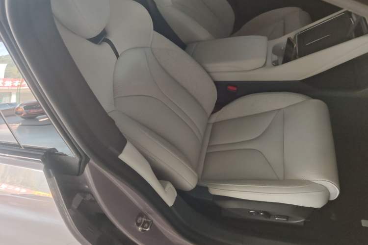 Used XPeng P7 2025 Model—702 Long Range Ultra
