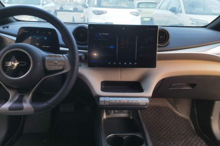 Used BYD Dolphin 2024 Honor Edition 420km Fashion Version