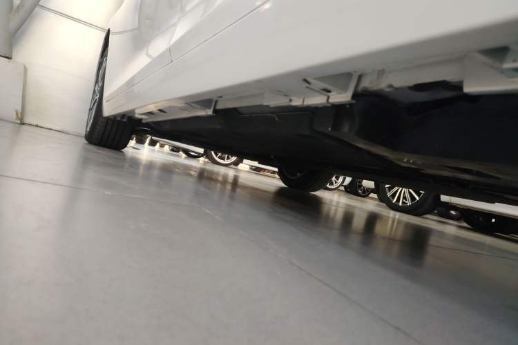 Used Lexus ES 2023 200 Excellence Edition
