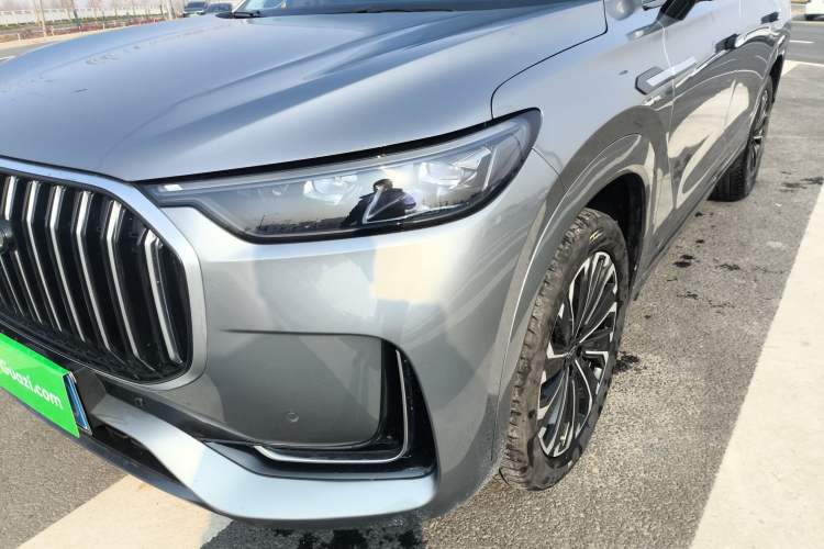 Used Chery Tiggo 9 2023 Facelift 2.0T Dual-Clutch Two-Wheel Drive Luxury Edition 5 Seats
