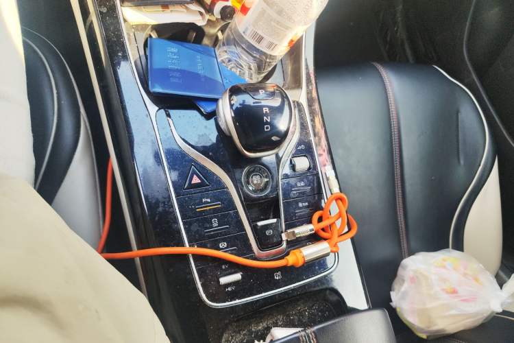 TDK.VehicleDetails.img