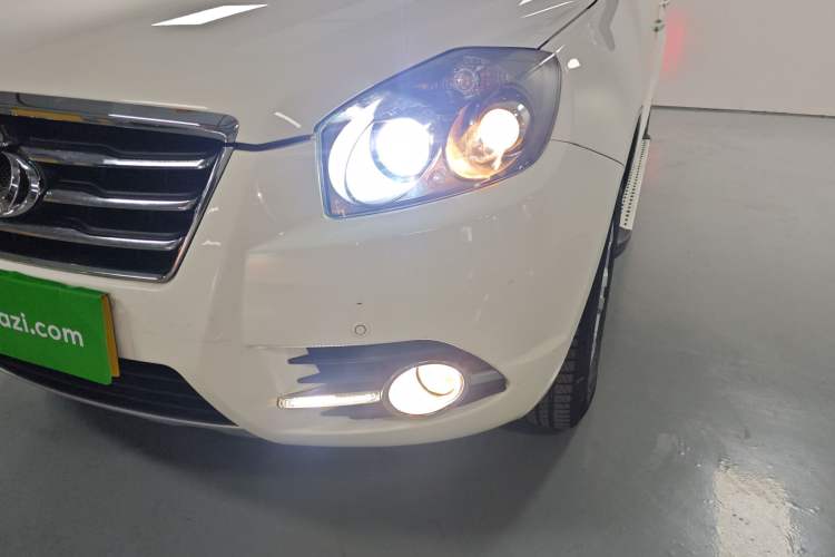 Used Geely Auto GX7 2014 2.0L Automatic Luxury Version