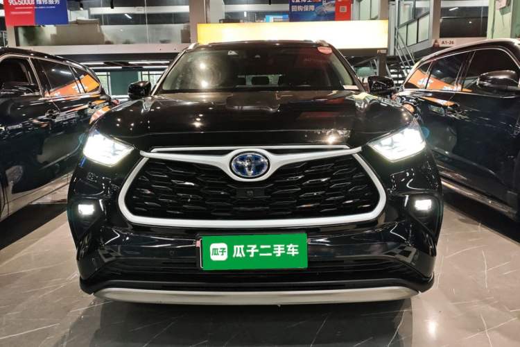 Used Toyota Highlander 2022 Dual-Engine 2.5L Four-Wheel Drive Prestige Version 7 Seats