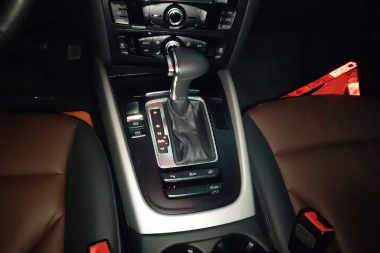 Used Audi Q5 2017 Plus 40 TFSI Ambition Model