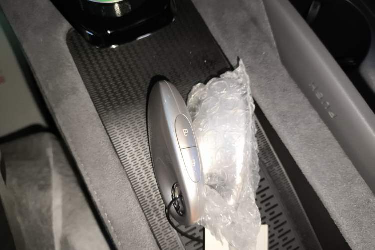 Used VOYAH PASSION 2024 PHEV Four-Wheel Drive Ultra-Long Range Executive Edition
