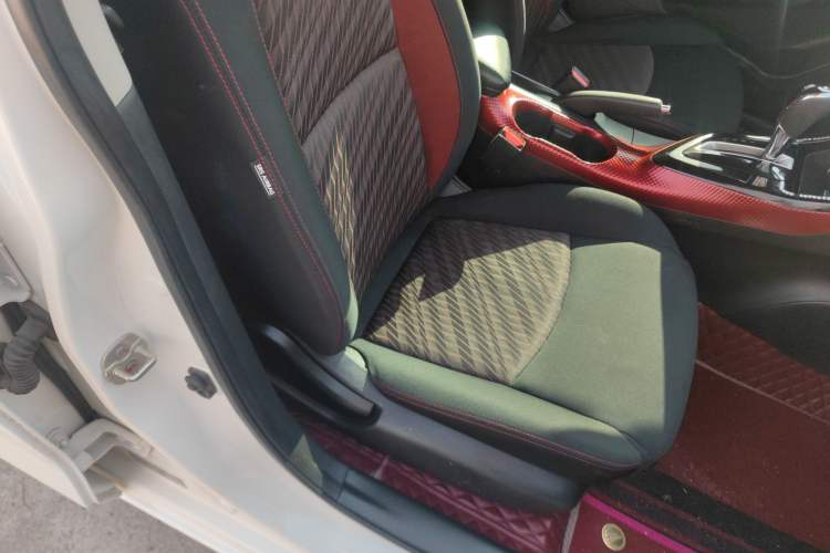 Used Nissan Lannia 2019 1.6L CVT Smart Connect Smart Cool Version China VI Standard