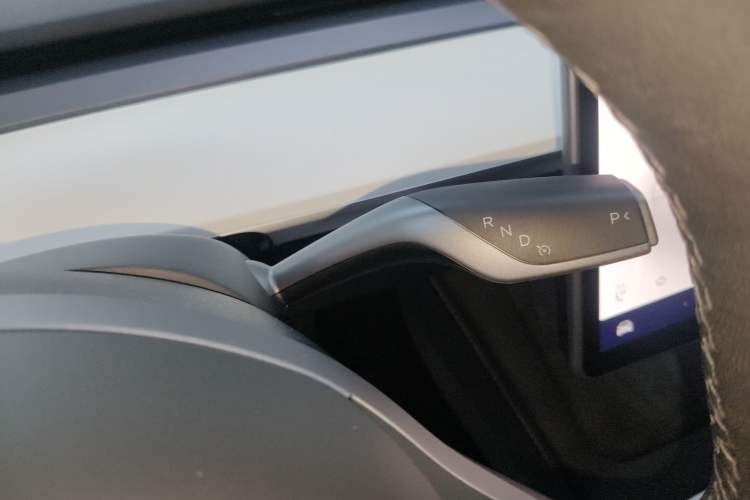 Used Tesla Model Y 2021 Long-Range All-Wheel-Drive Version 3D7
