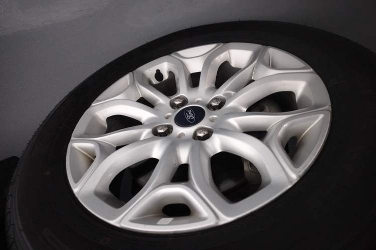 Used Ford EcoSport 2013 1.5L Automatic Prestige Model
