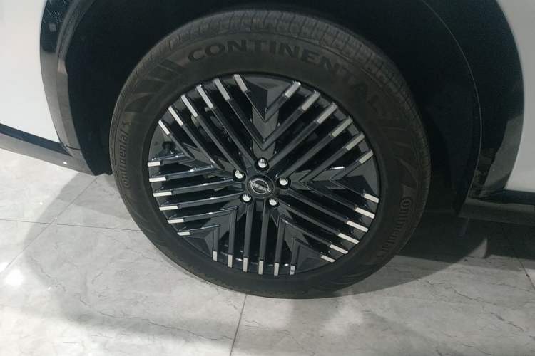 Used Nissan Terra 2024 380 VC-TURBO Four-Wheel Drive Prestige Edition 6 Seats