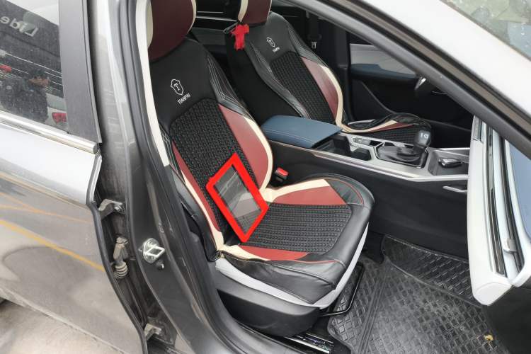 Used Geely Auto Emgrand 2022 4th Generation 1.5L CVT Flagship Model
