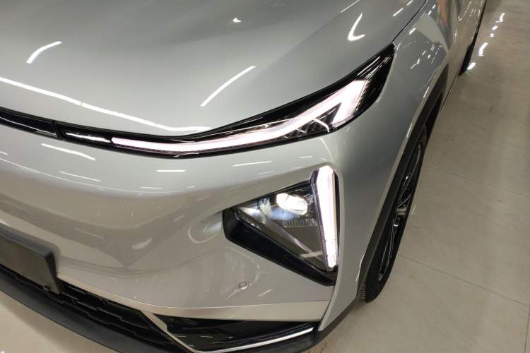 Used  L7 2025 EM-i 115km Exploration+ Edition
