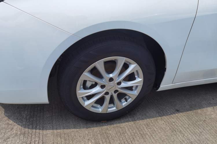 Used Roewe i5 2023 1.5L CVT Luxury Edition
