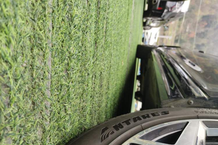 Used Volkswagen Magotan 2023 2 Million Units Limited Edition 330TSI DSG Leading Version
