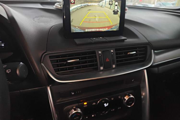 Used Mazda CX-4 2018 2.0L Automatic Two-Wheel Drive Blue Sky Leading Edition China V Standard
