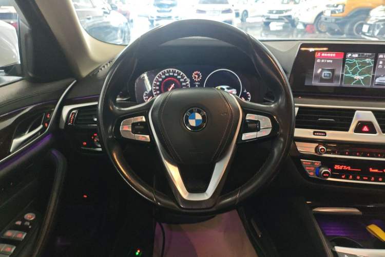 Used BMW 5 Series 2019 Facelifted 525Li Luxury Package