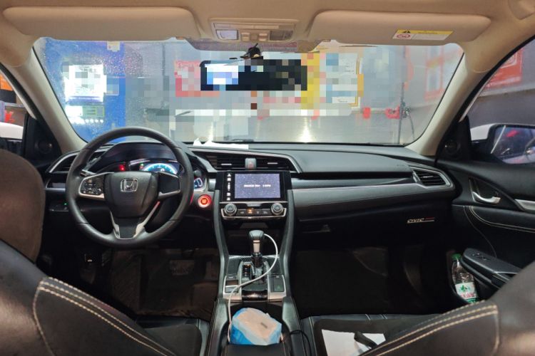 Used Honda Civic 2016 220TURBO CVT Luxury Edition
