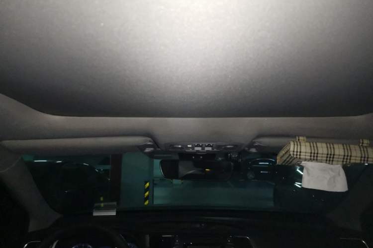 Used Toyota Highlander 2018 2.0T Four-Wheel Drive Luxury Edition 7 Seats China V Emission Standard
