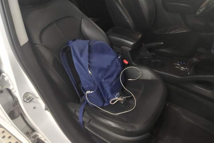 Used Hyundai ix35 2015 2.0L Automatic 2WD Smart Type China IV
