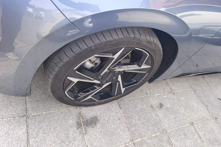 Used Lynk & Co 07 2024 EM-P 126 Long-Range Ultra
