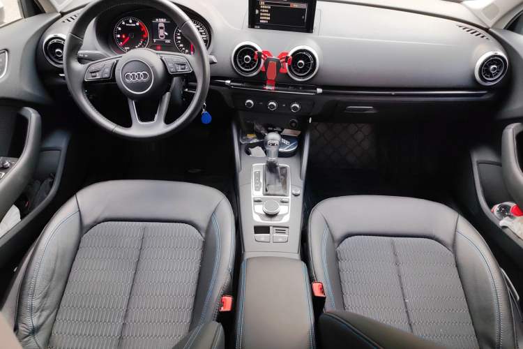 Used Audi A3 2017 Limousine 35 TFSI Fashion Model