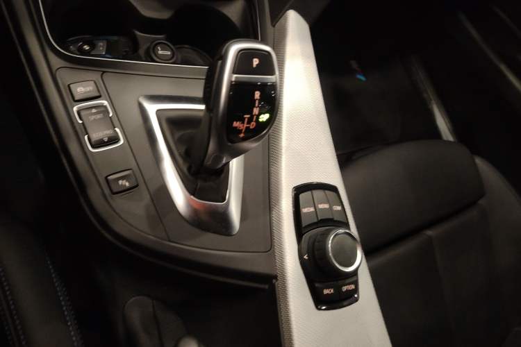 Used BMW 3 Series 2018 320i M Sport Package