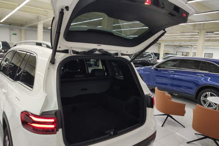 Used Mercedes-Benz GLB 2024 GLB 200 Dynamic Edition
