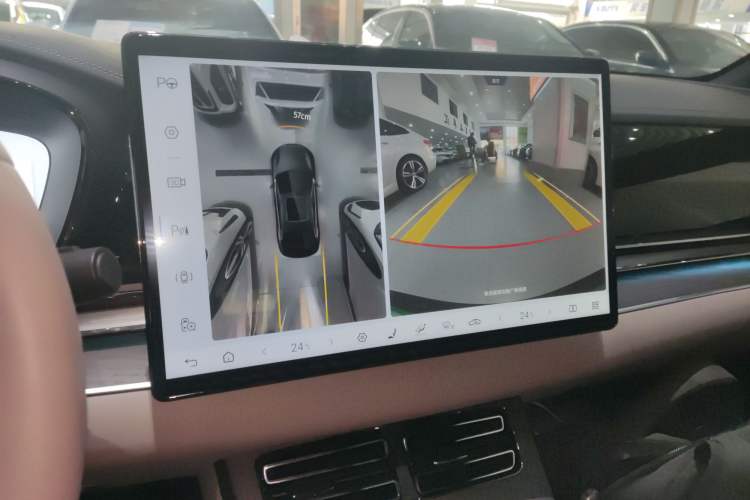 Used BYD Han 2025 EV with 701 km of Laser Radar-Enabled Intelligent Driving
