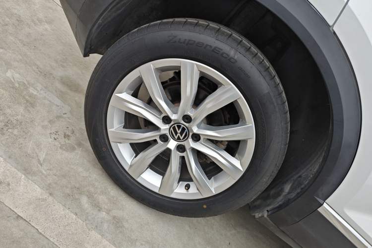 Used Volkswagen T-ROC 2021 280TSI DSG Two-Wheel Drive Elite Connect Edition