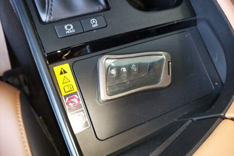 Used Lexus ES 2024 200 Premium Edition
