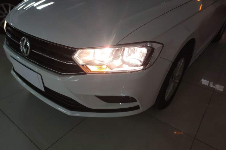 Used Volkswagen Bora 2017 1.6L Automatic Fashion Model