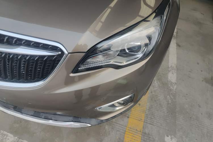 Used Buick Envision 2018 28T Four-Wheel Drive Luxury Model