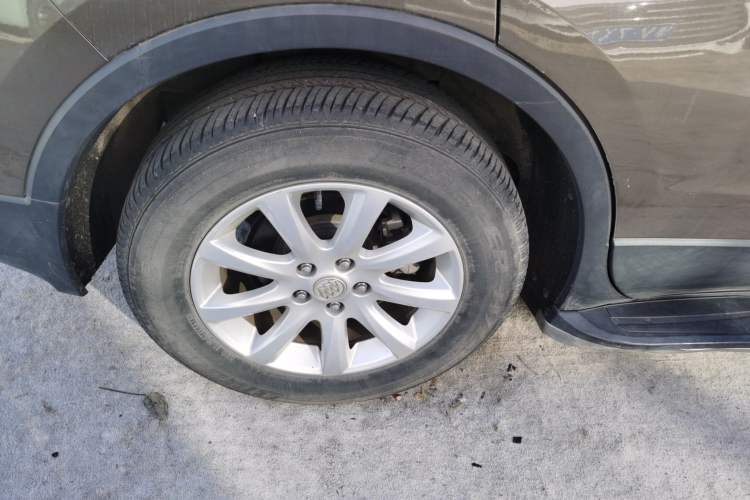 Used Buick Envision 2018 20T Two-Wheel Drive Luxury Model
