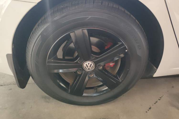 Used Volkswagen Lamando 2021 230TSI DSG Fashion Edition
