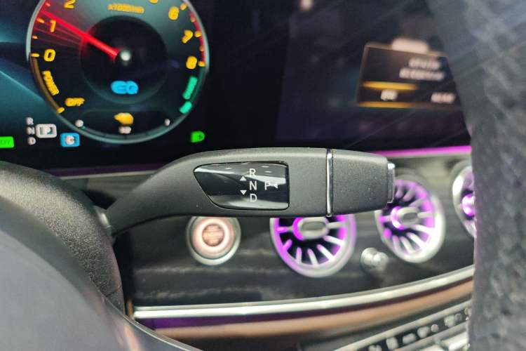 Used Mercedes-Benz E-Class New Energy 2022 Second Facelift E 350 e L Plug-in Hybrid Sports Sedan