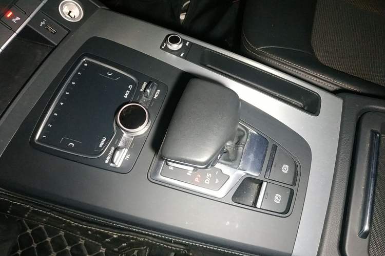 Used Audi Q5L 2018 40 TFSI Prestige Fashion Edition China VI