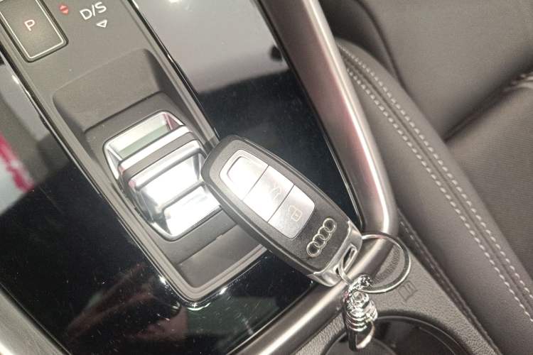 Used Audi A3 2024 A3L Limousine 35 TFSI Fashion Sport Model
