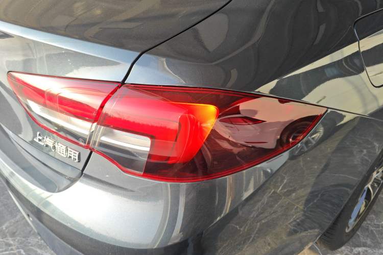 Used Buick Regal 2019 20T Elite Version China VI Standard
