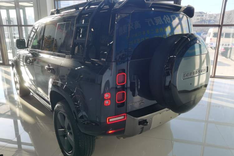 Used Land Rover Defender 2023 Facelift 110 3.0T P400 X-DYNAMIC HSE