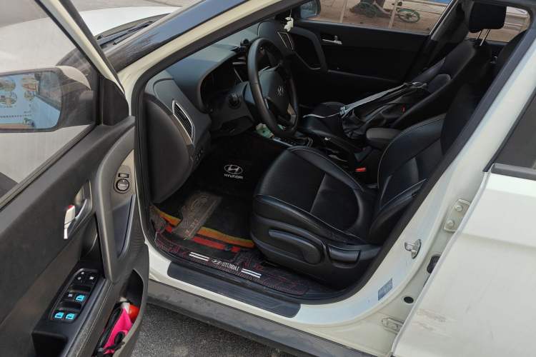 Used Hyundai ix25 2015 1.6L Automatic Two-Wheel Drive Smart GLS Trim