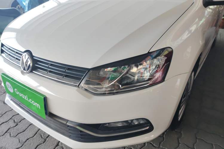 Used Volkswagen Polo 2016 1.6L Automatic Comfort Model
